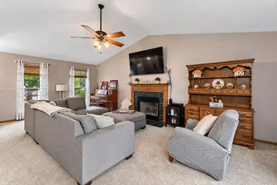 8541 Squad Drive, Galloway, OH 43119 - Photo 10