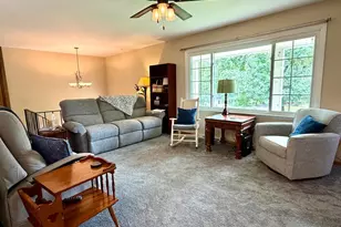 5 Applewood Dr, Chillicothe, OH 45601 - Photo 2