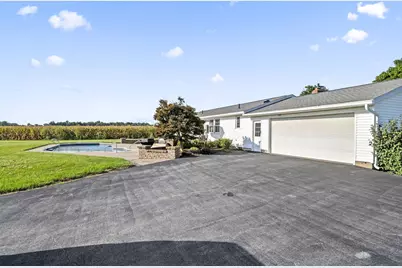 13450 Hoover Road, Ashville, OH 43103 - Photo 24