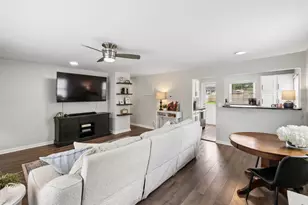 633 Wetmore Rd, Columbus, OH 43214 - Photo 6