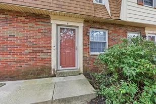 5720 Beechcroft Rd, Columbus, OH 43229 - Photo 1