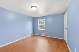 5720 Beechcroft Rd, Columbus, OH 43229 - Photo 14