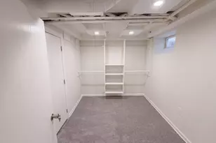 27 W Kenworth Rd, Columbus, OH 43214 - Photo 18