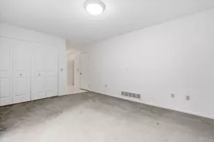 209 E Brooklyn St, Gambier, OH 43022 - Photo 16