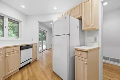 209 E Brooklyn Street, Gambier, OH 43022 - Photo 8