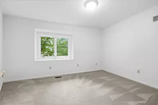 209 E Brooklyn St, Gambier, OH 43022 - Photo 28