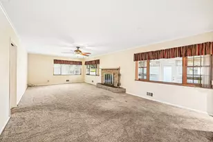 5595 Karl Rd, Columbus, OH 43229 - Photo 4