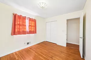 5595 Karl Rd, Columbus, OH 43229 - Photo 24
