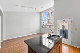160 N Wall St, Columbus, OH 43215 - Photo 6