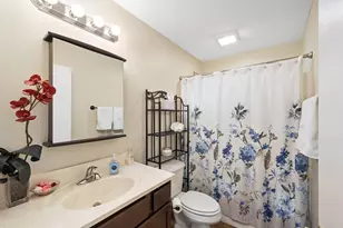 321 Ashley Ln, West Jefferson, OH 43162 - Photo 20