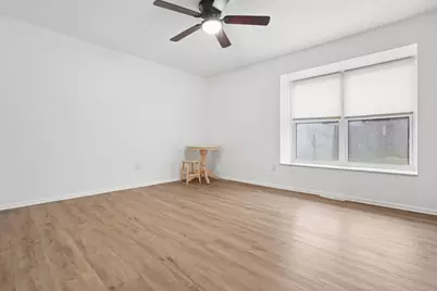 5844 Hallridge Circle #B, Columbus, OH 43232 - Photo 6