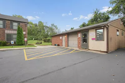 5844 Hallridge Circle #B, Columbus, OH 43232 - Photo 26