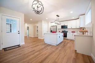 2689 Abington Rd, Columbus, OH 43231 - Photo 14