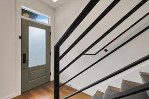 248 E 4th Ave, Columbus, OH 43201 - Photo 2