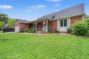 4441 Olentangy River Rd, Columbus, OH 43214 - Photo 4