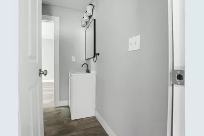 346 S Wheatland Avenue, Columbus, OH 43204 - Photo 12