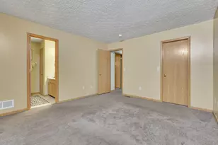 5901 Stillponds Pl, Columbus, OH 43228 - Photo 28