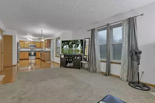 5901 Stillponds Pl, Columbus, OH 43228 - Photo 10