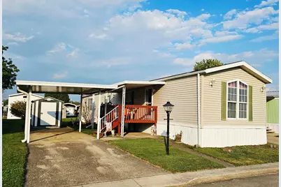 678 Robinson Road SE, Washington Court House, OH 43160 - Photo 1