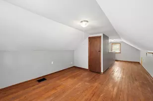 598 E Beechwold Blvd, Columbus, OH 43214 - Photo 22