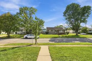 3792 Ardath Rd, Columbus, OH 43228 - Photo 4