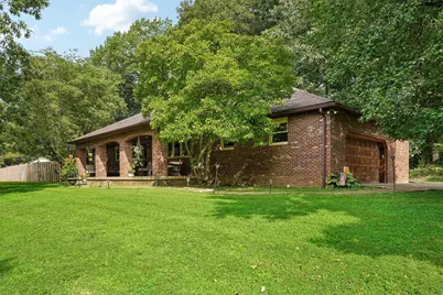 1325 Ellen Drive, Zanesville, OH 43701 - Photo 2