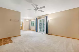 4063 Brook Run Dr, Columbus, OH 43204 - Photo 10