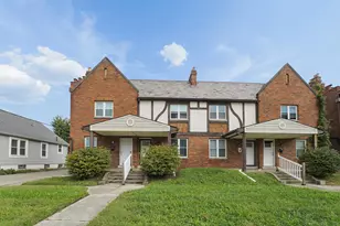 1652 E Sycamore St, Columbus, OH 43206 - Photo 2