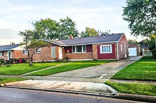 2615 Kingston Ave, Grove City, OH 43123 - Photo 1