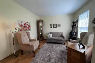 1610 Sapphire Dr, Grove City, OH 43123 - Photo 8