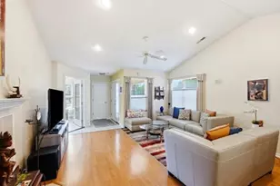 356 Day Light Ln, Powell, OH 43065 - Photo 6