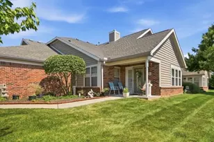 356 Day Light Ln, Powell, OH 43065 - Photo 1