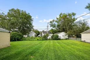 1072 Carlisle Ave, Columbus, OH 43224 - Photo 30