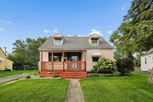 1072 Carlisle Ave, Columbus, OH 43224 - Photo 2