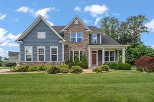 8310 Woodland Crk Ct, Blacklick, OH 43004 - Photo 1