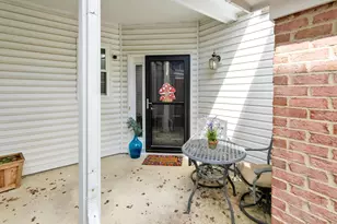 5838 Edge of Village, Westerville, OH 43081 - Photo 2