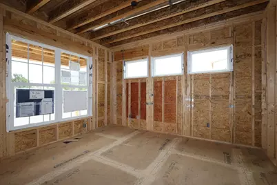 538 Creekside Loop S, Pataskala, OH 43062 - Photo 2