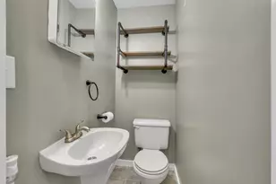 643 E Walnut St, Lancaster, OH 43130 - Photo 26