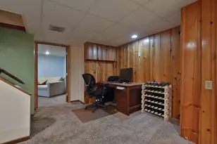 714 Island Ct, Columbus, OH 43214 - Photo 32
