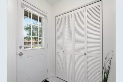1237 Woodbrook Lane #281, Columbus, OH 43223 - Photo 4