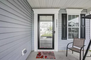 5391 Coble Park Dr, Canal Winchester, OH 43110 - Photo 6