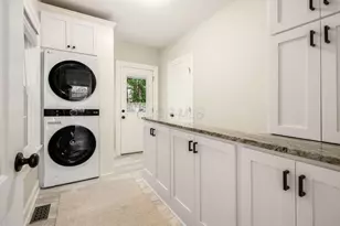 1091 S Washington Ave, Columbus, OH 43206 - Photo 10