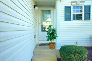 6773 Lagrange Dr, Canal Winchester, OH 43110 - Photo 4