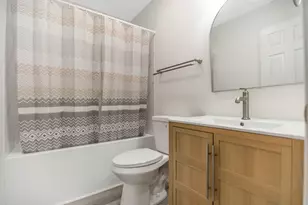 4745 Ascot Dr, Columbus, OH 43229 - Photo 28