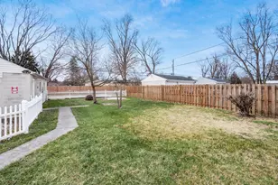 1907 Sale Rd, Columbus, OH 43224 - Photo 20