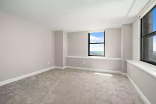 50 W Broad St, Columbus, OH 43215 - Photo 14