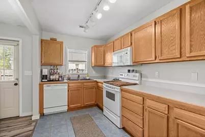 121 Fairview Boulevard, Circleville, OH 43113 - Photo 12