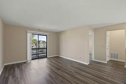 5307 Stonemeadow Avenue #F, Columbus, OH 43220 - Photo 4