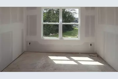 329 Merion Drive, Commercial Point, OH 43116 - Photo 4