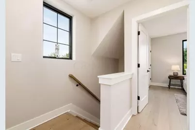 245 E Redbud Alley, Columbus, OH 43206 - Photo 44